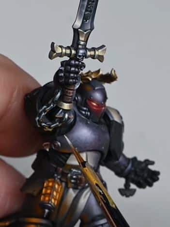 How to Paint Non Metallic Metal Chains with OSL Reflections – Emperor’s Champion